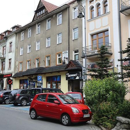 דירות זקופאנה Apartament Giewont Krupowki מראה חיצוני תמונה