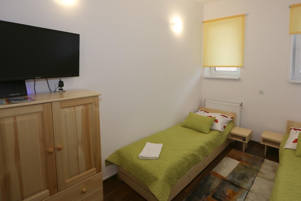 דירות זקופאנה Apartament Giewont Krupowki מראה חיצוני תמונה