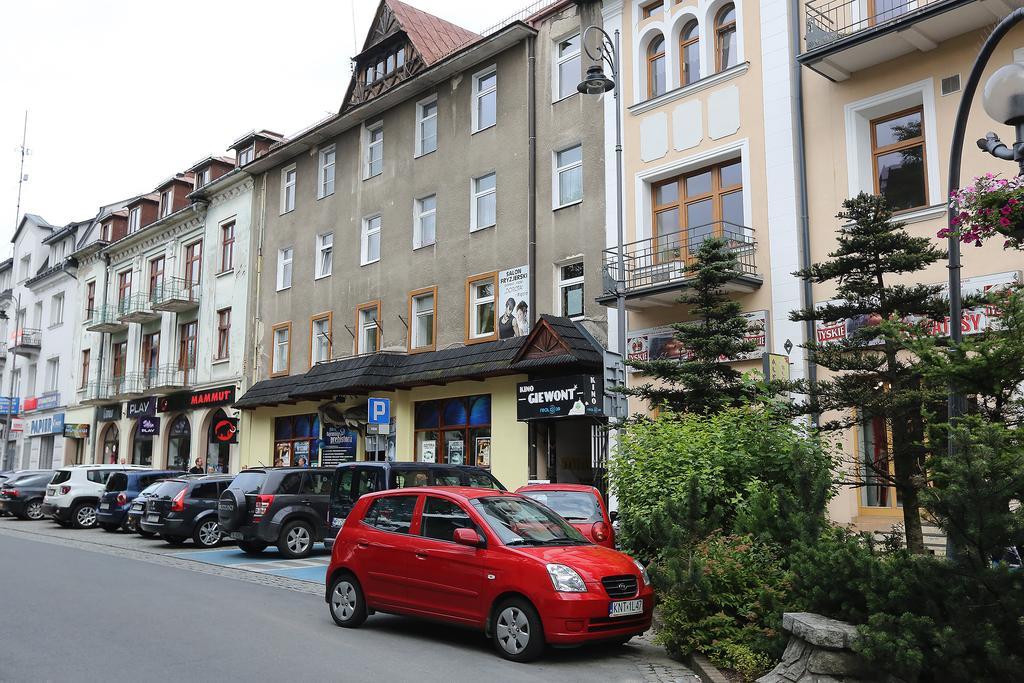 דירות זקופאנה Apartament Giewont Krupowki מראה חיצוני תמונה